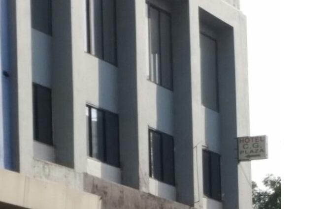 Hotel Cg Plaza Ahmedabad Bagian luar foto