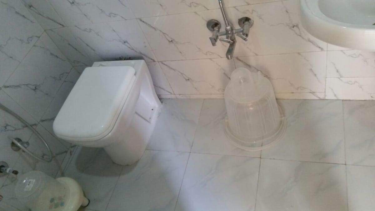 Hotel Cg Plaza Ahmedabad Bagian luar foto